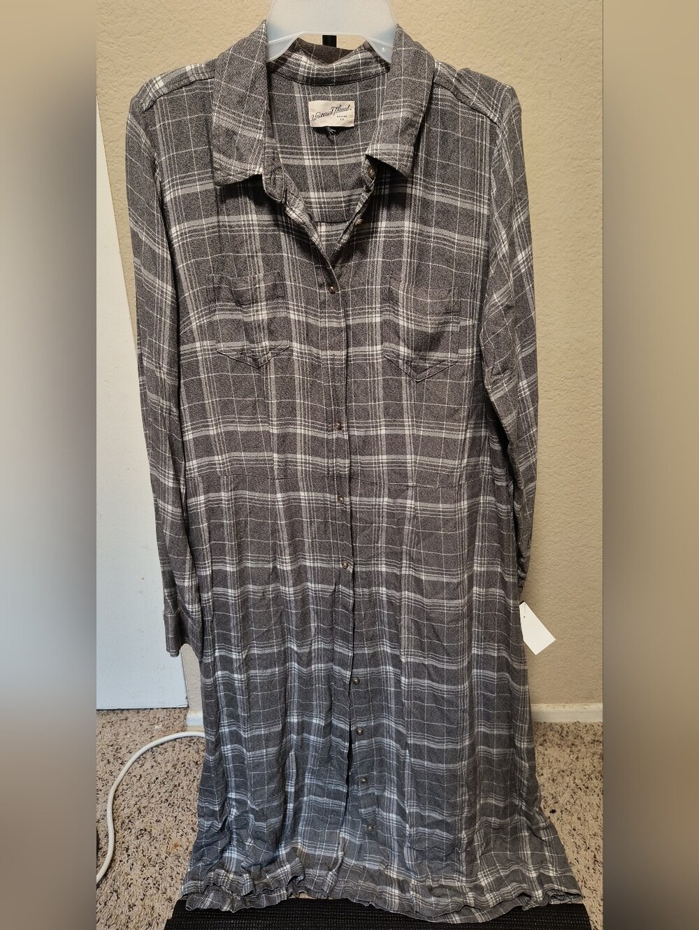 Gray Plaid Woven Button Y2K Down Dress 100% Rayon Soft Lightweight ( L )